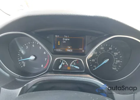 2016 Ford Focus Titanium z USA, uszkodzony, nr VIN 1FADP3N22GL205374